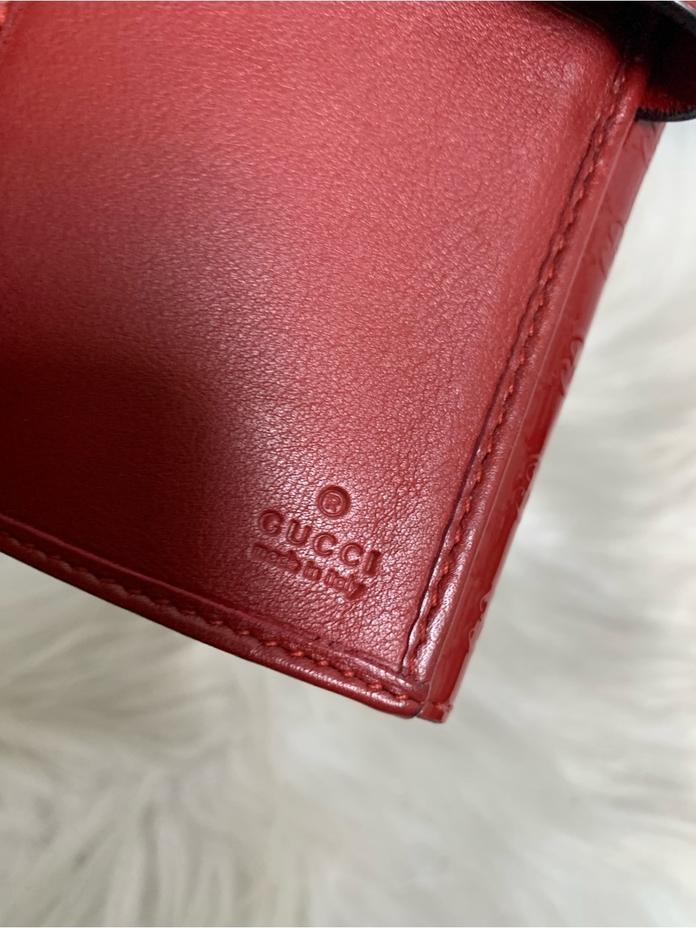 Authentic red patent leather Gucci long wallet w heart snap ❤️ - Picture 15 of 16
